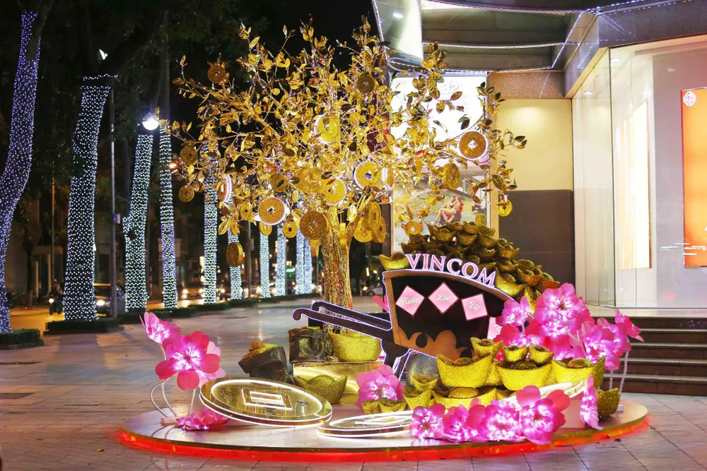 Vui tết gắn kết, sắm quà đắc lộc tại Vincom ảnh 7