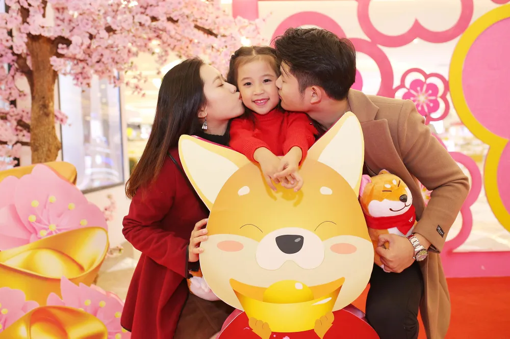 Vui tết gắn kết, sắm quà đắc lộc tại Vincom ảnh 10