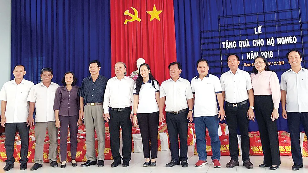 Hòa Bình thực hiện tốt các hoạt động công tác xã hội ảnh 1