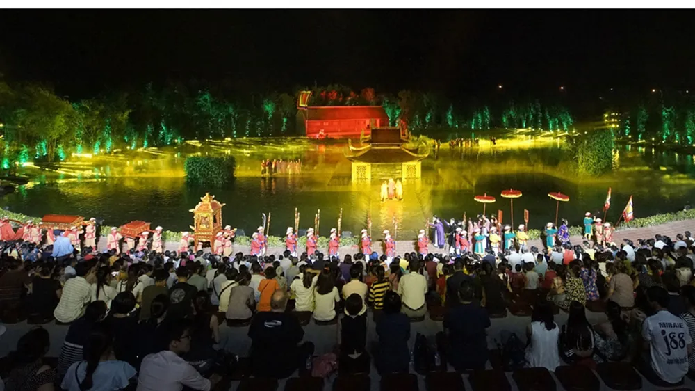 Lùm xùm bản quyền vở diễn thực cảnh “khủng”   ảnh 1