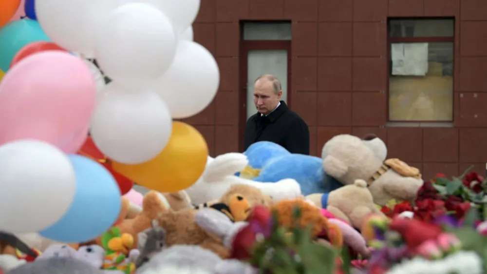 Vụ cháy trung tâm thương mại ở Nga là do bất cẩn ảnh 1