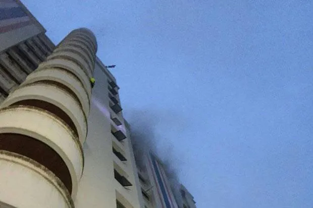 Cháy chung cư ở Bangkok: 3 người thiệt mạng, nhiều người Việt Nam bị thương ảnh 1