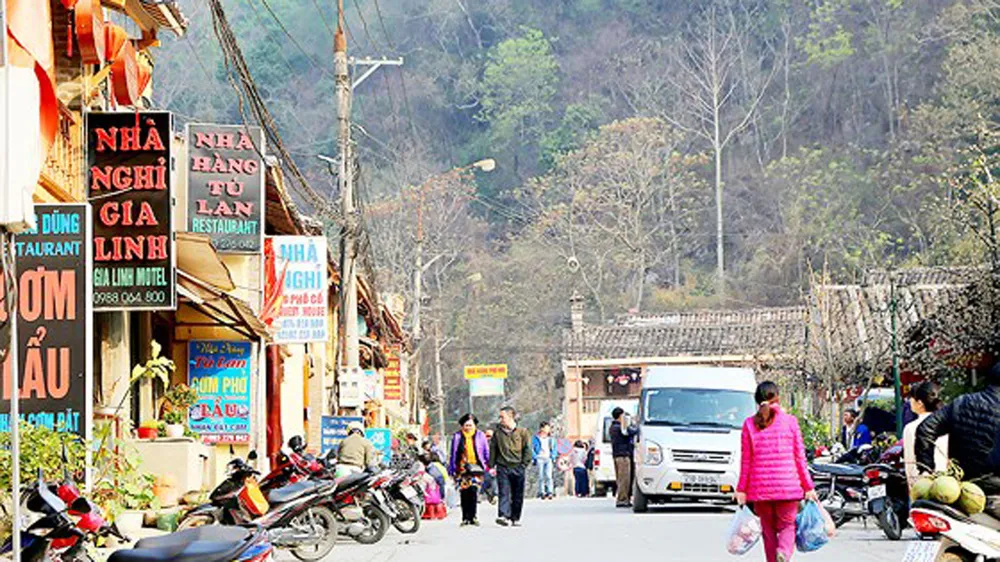 Giữ cảnh quan, môi trường để phát triển thế mạnh du lịch ảnh 2