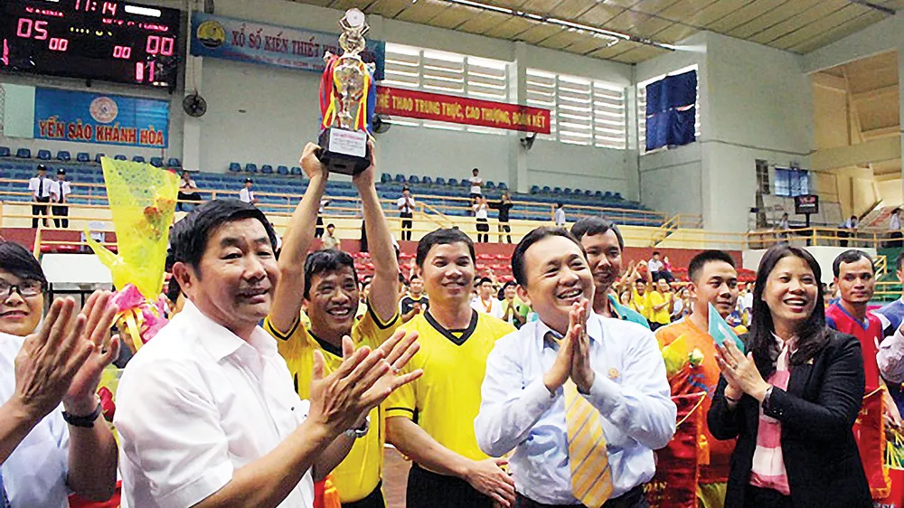 Công đoàn Yến sào Khánh Hòa vận động  hơn 25 tỷ đồng cho công tác xã hội ảnh 1