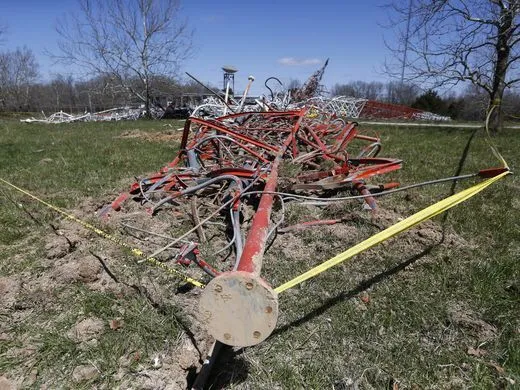 Sập tháp truyền hình ở Mỹ, 6 người thương vong ảnh 11