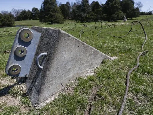 Sập tháp truyền hình ở Mỹ, 6 người thương vong ảnh 18