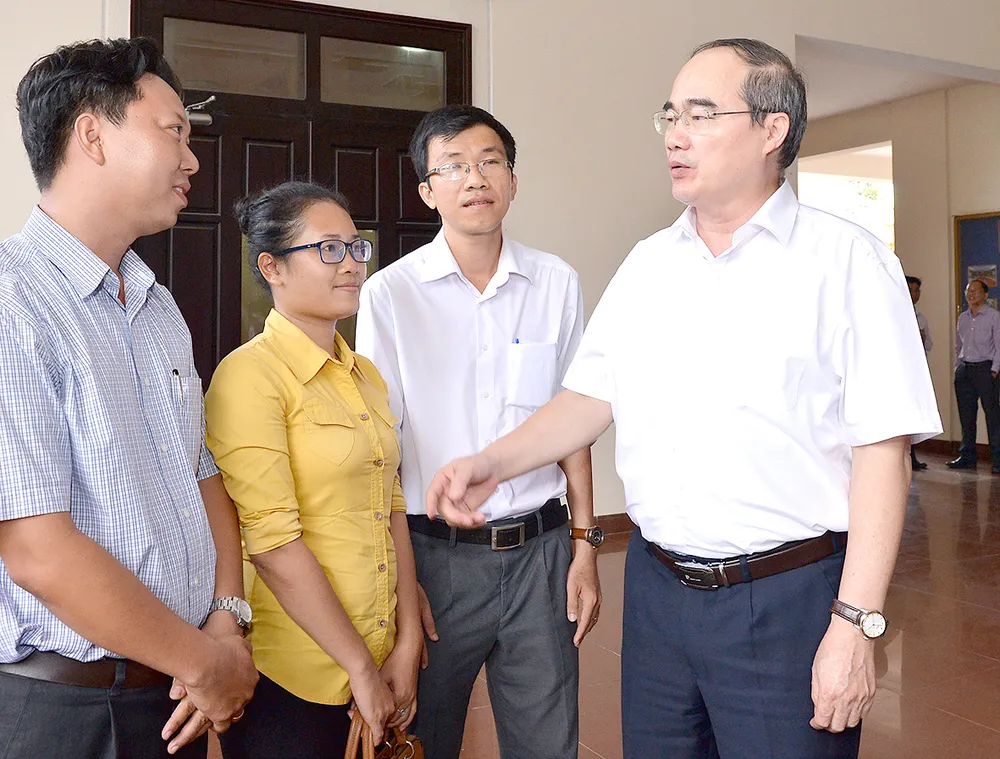 Điểm sáng trong công tác cán bộ tại TPHCM - Bài 2: Đột phá tạo nguồn cán bộ trẻ ảnh 1