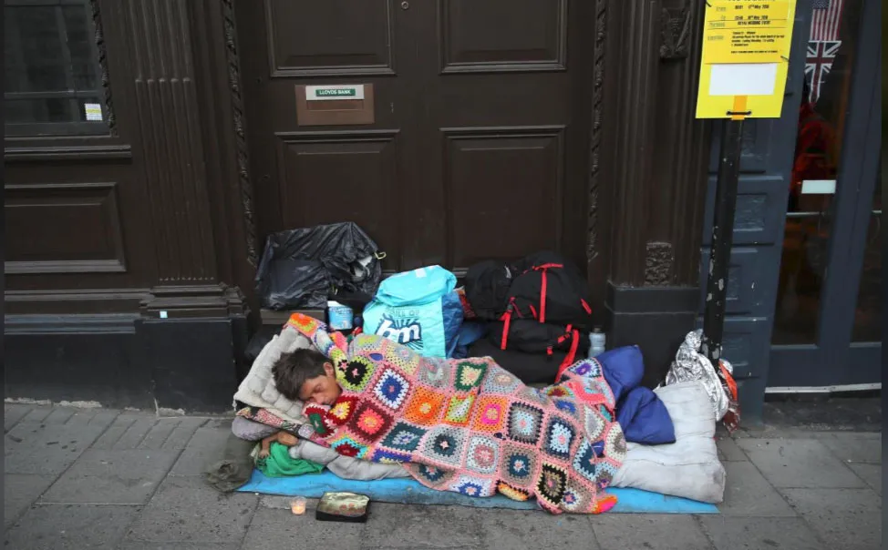 Hoàng tử Harry và Meghan Markle chính thức là vợ chồng ảnh 88