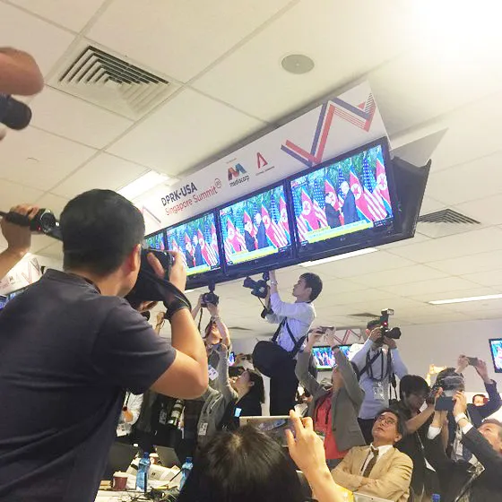 Cuộc gặp lịch sử giữa Tổng thống Mỹ Donald Trump và Nhà lãnh đạo Kim Jong-un ảnh 10