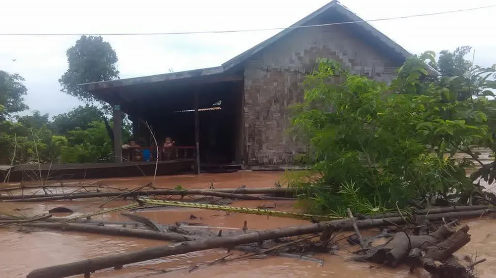 Người dân khu vực hạ lưu được thông báo sơ tán trước khi vỡ đập thủy điện Sepien Senamn? ảnh 14