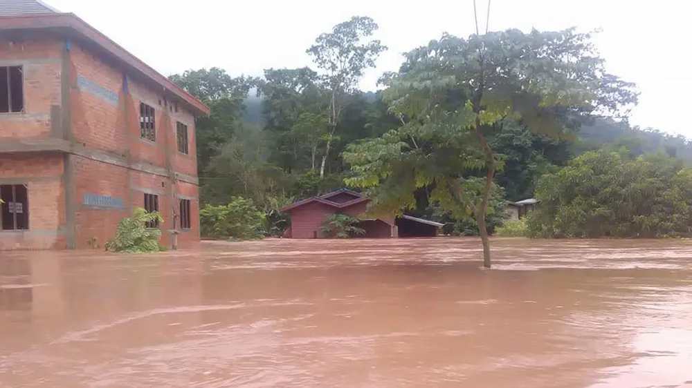 Người dân khu vực hạ lưu được thông báo sơ tán trước khi vỡ đập thủy điện Sepien Senamn? ảnh 7