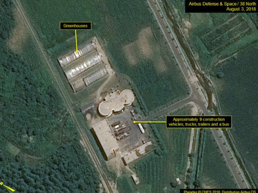 38 North: Triều Tiên “dường như” đã dừng tháo dỡ bãi thử nghiệm động cơ tên lửa Sohae ảnh 3