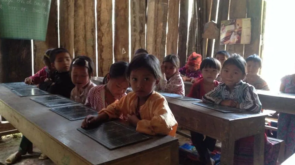 Hành trình niềm tin của cô và trò ảnh 2