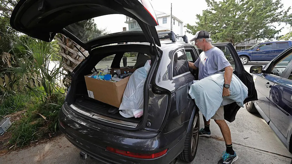Siêu bão Florence là một trong chuỗi 9 cơn bão đang hoạt động trên thế giới ảnh 15