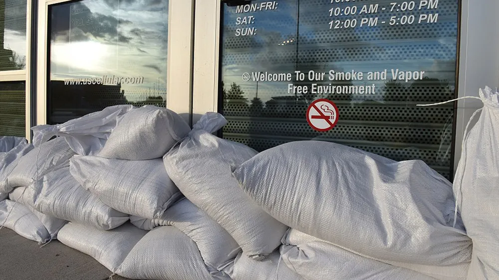 Siêu bão Florence là một trong chuỗi 9 cơn bão đang hoạt động trên thế giới ảnh 13