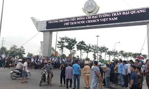 Lễ an táng Chủ tịch nước Trần Đại Quang tại quê nhà  ảnh 38