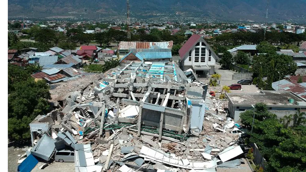 Số người chết vì động đất, sóng thần Indonesia tăng lên hơn 1.200 người ảnh 22