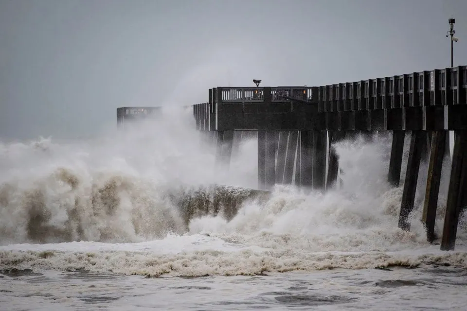  Florida tan hoang sau siêu bão Michael mạnh nhất kể từ năm 1992 ảnh 4