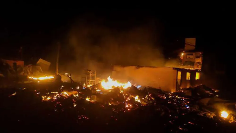 17 người chết, một căn cứ quân sự bị san bằng, cả thị trấn bị xóa sổ do siêu bão Michael ảnh 36