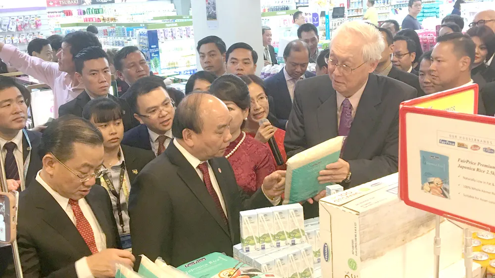 Hàng Việt Nam được tập đoàn NTUC FairPrice bày bán tại hơn 300 cửa hàng, siêu thị tại thị trường Singapore