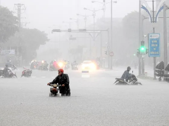 Đà Nẵng ngập nước trên diện rộng: Do mưa lớn hay quy hoạch chưa đồng bộ? ảnh 3