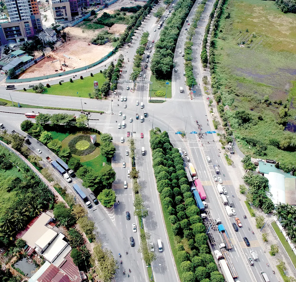 Nhiều biện pháp đảm bảo an toàn giao thông dịp tết ảnh 1