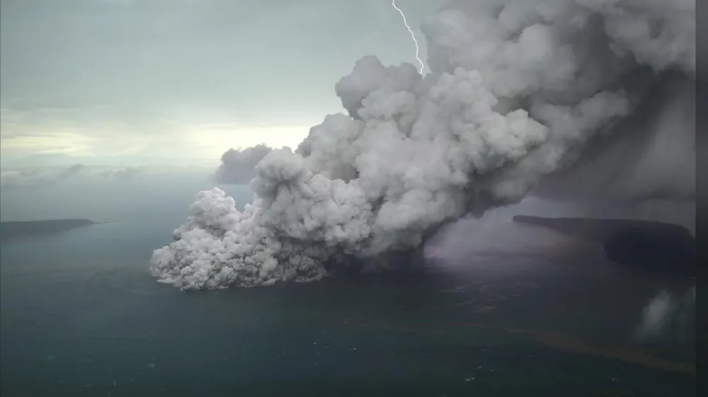 Chuyên gia cảnh báo về nguy cơ sóng thần mới tại Indonesia ảnh 1