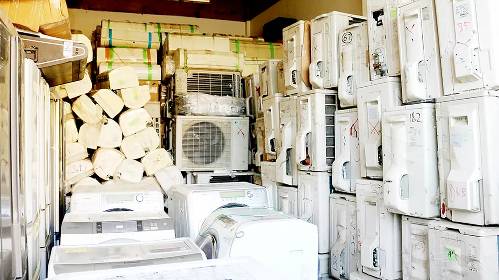 Nóng bỏng buôn lậu cuối năm - Bài 1: Muôn nẻo hàng lậu ảnh 3