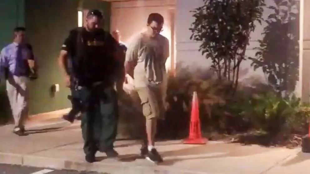 Nổ súng tại ngân hàng ở bang Florida, ít nhất 5 người thiệt mạng ảnh 8