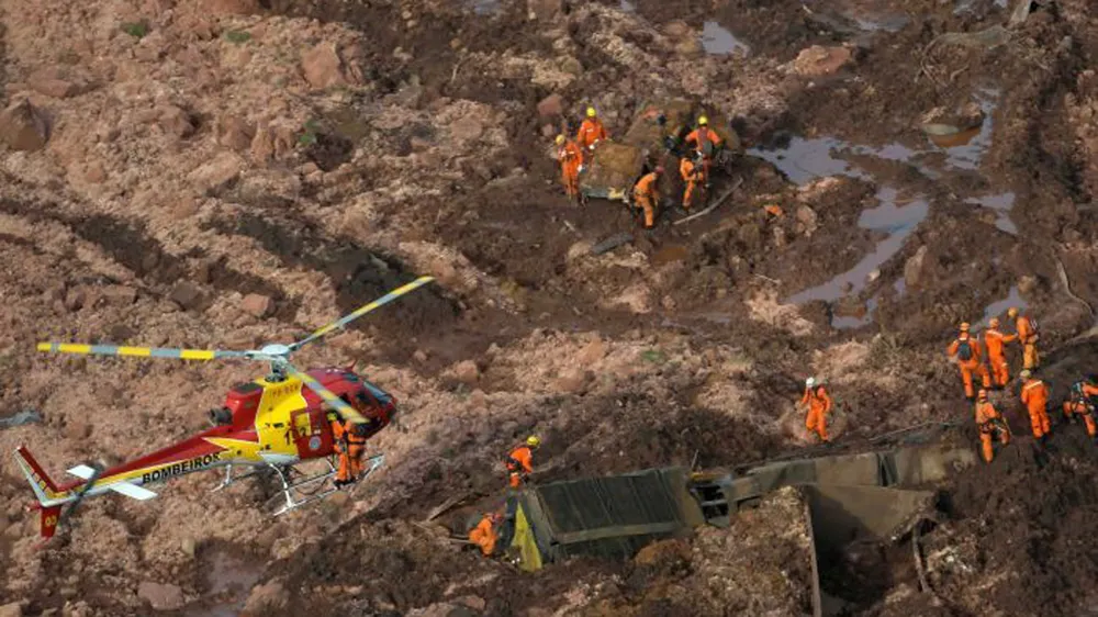 Ít nhất 9 người thiệt mạng và hàng trăm người mất tích trong vụ vỡ đập tại Brazil ảnh 3