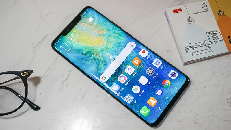 Top 6 smartphone sẽ khuynh đảo thị trường Tết Kỷ Hợi 2019 ảnh 4