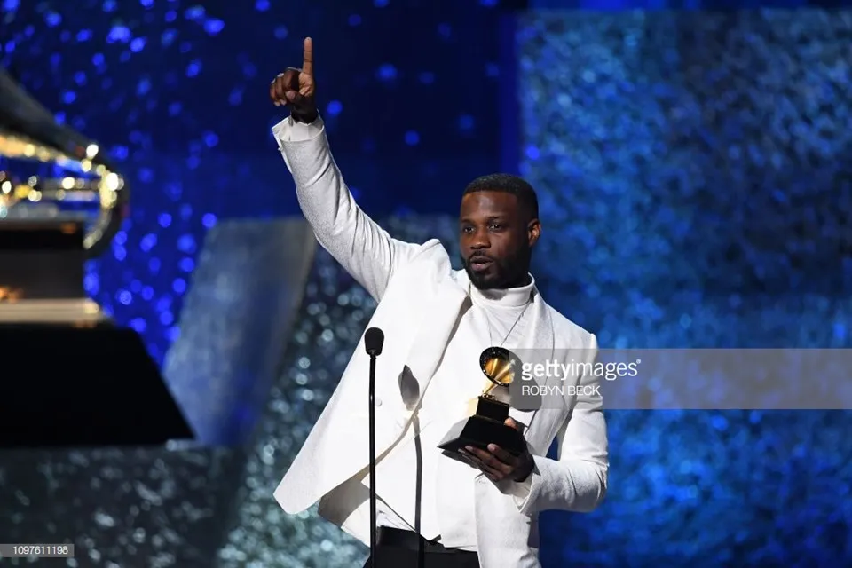 Kacey Musgraves - Nữ ca sĩ nhạc đồng quê thắng lớn tại Grammy 2019 ảnh 13