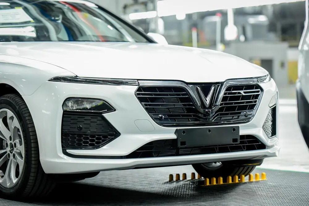 VinFast đưa 155 ô tô Lux ra nước ngoài kiểm thử ảnh 4