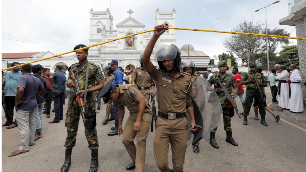 Hàng loạt vụ nổ ở Sri Lanka, ít nhất 207 người thiệt mạng ảnh 15