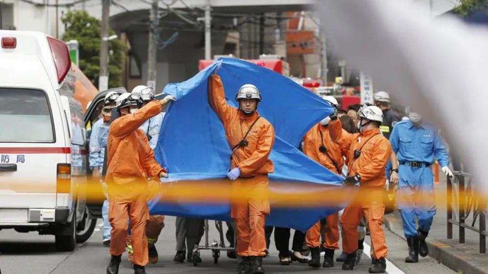 Tấn công bằng dao tại Nhật Bản, 16 người bị thương  ảnh 4