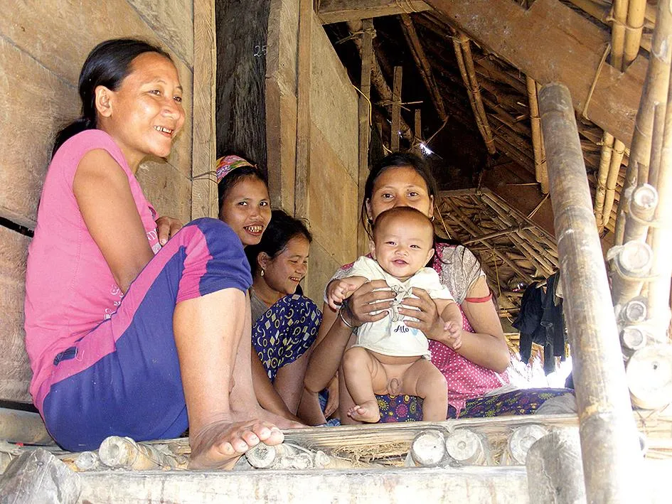 Bừng sáng bản “người ngủ ngồi”  ảnh 2