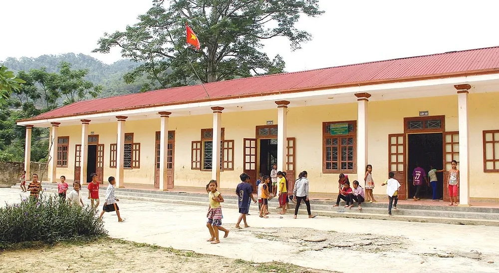 Bừng sáng bản “người ngủ ngồi”  ảnh 5