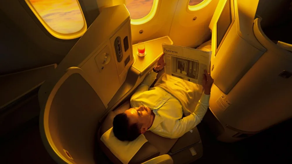 Trải nghiệm hàng không 4 sao và 5 sao có gì lạ lẫm? ảnh 2