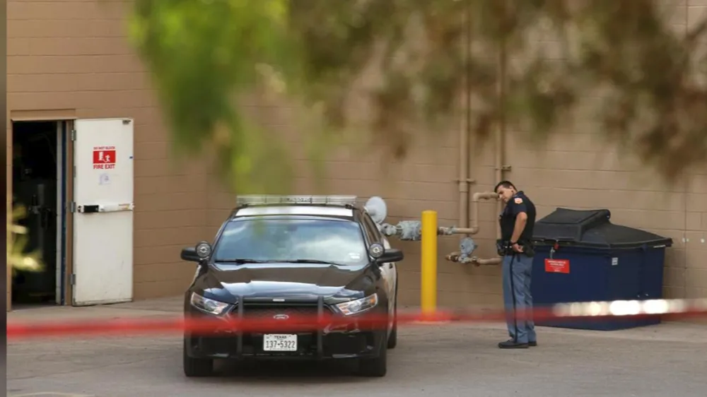 Xả súng tại Texas, ít nhất 46 người thương vong ảnh 7