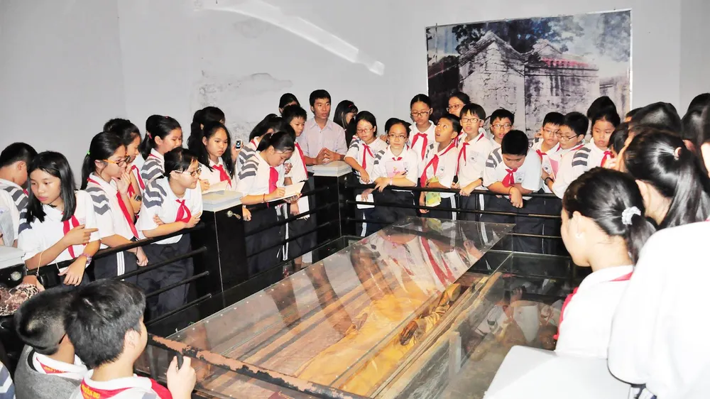 90 năm hành trình từ ký ức ảnh 1