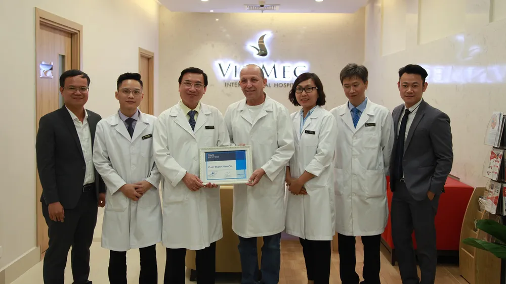 Đặt stent mạch vành, không lo “đội” chi phí ảnh 2