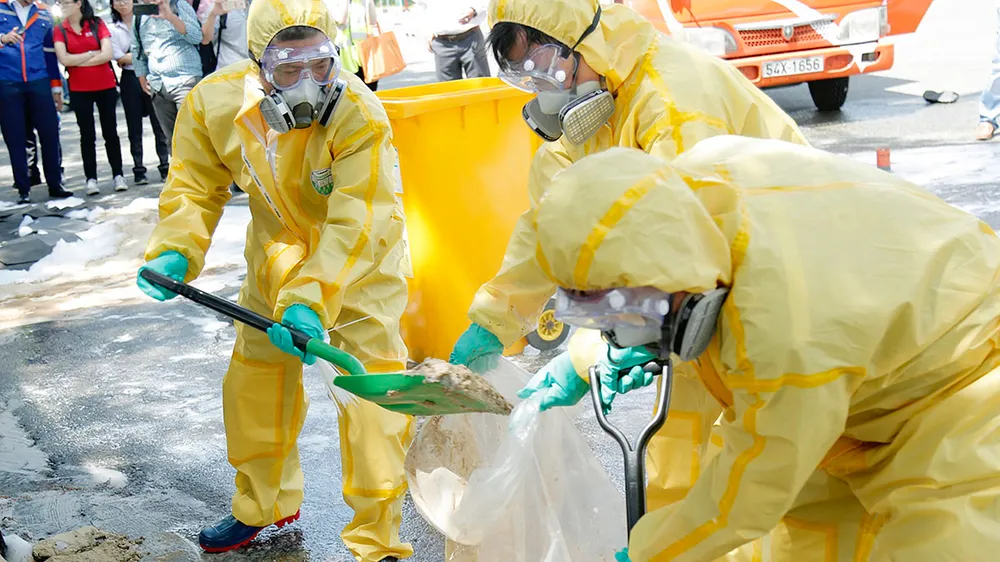 Tăng cường quản lý sản xuất và sử dụng hóa chất ảnh 1