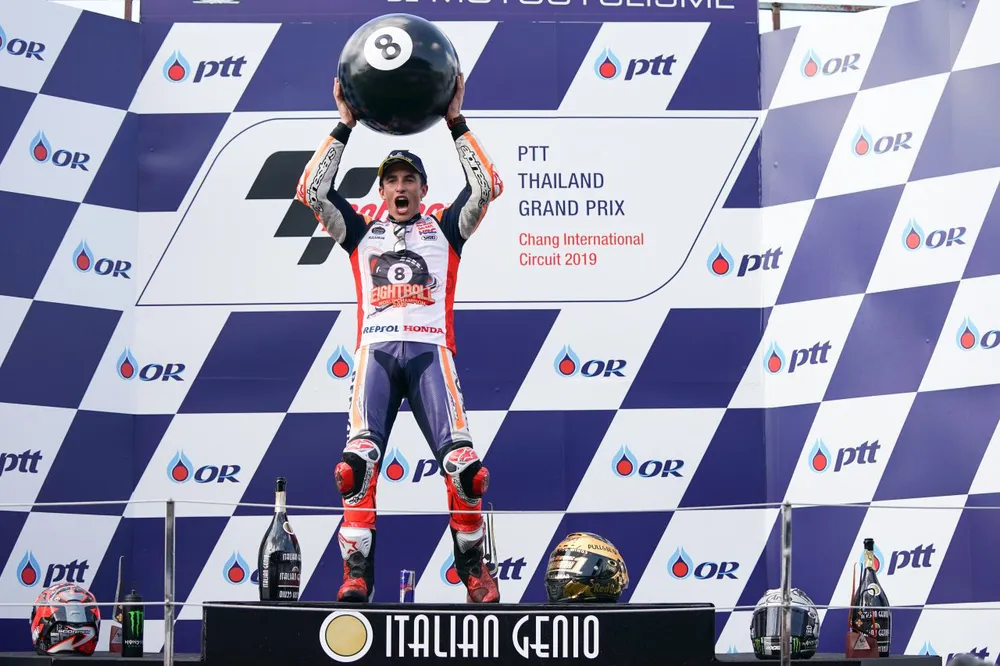 Tay đua Marc Marquez của đội Repsol Honda Team bảo toàn ngôi vị đô địch Giải MotoGP ảnh 5