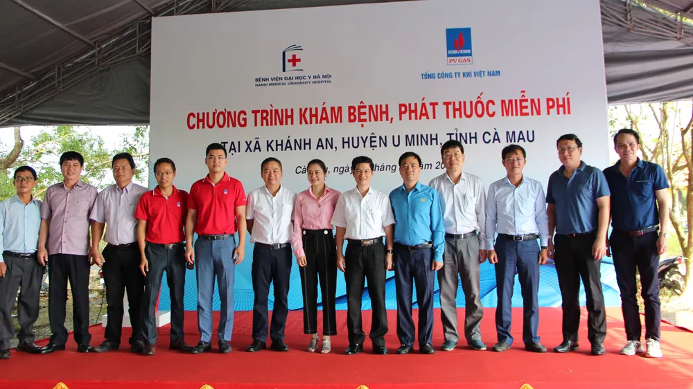 PV GAS phối hợp khám chữa bệnh tại Cà Mau ảnh 1