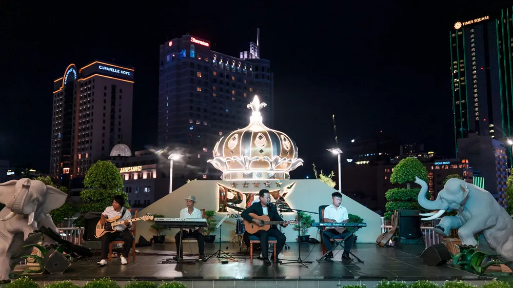 Khách sạn Rex Sài Gòn triển khai các khuyến mãi kích cầu sử dụng dịch vụ ảnh 3