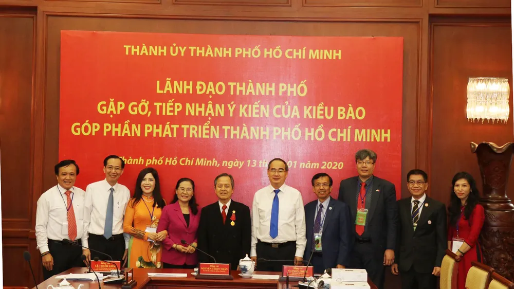 Kiều bào đóng góp thiết thực vào khối đại đoàn kết dân tộc ảnh 4