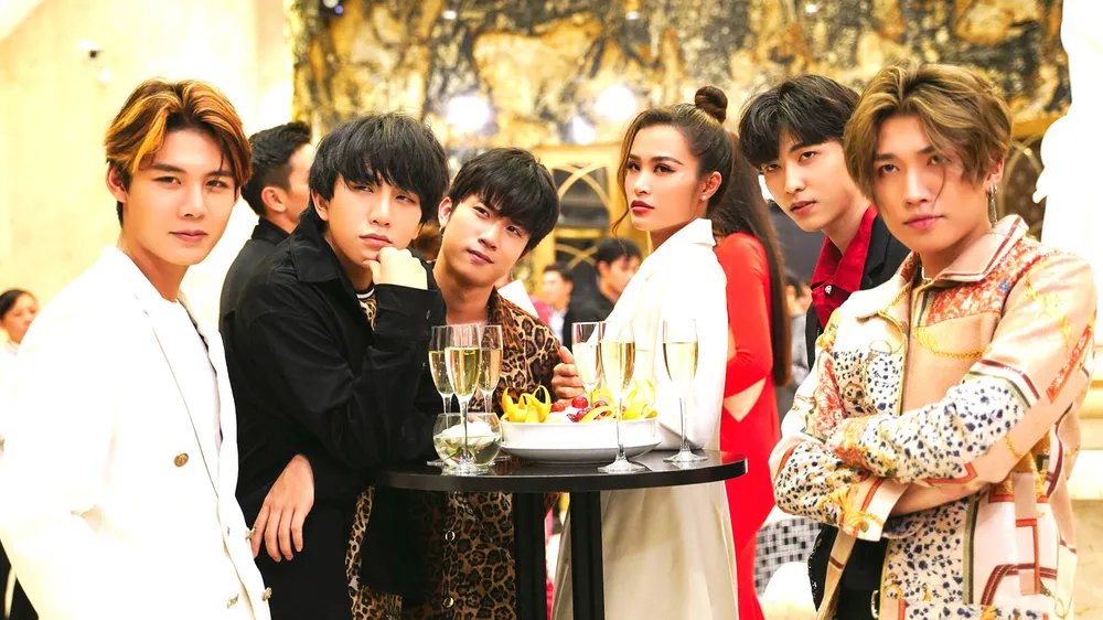 Minh Hằng đầu tư lớn cho web drama đầu tay Kẻ săn tin.  Ảnh: NSCC