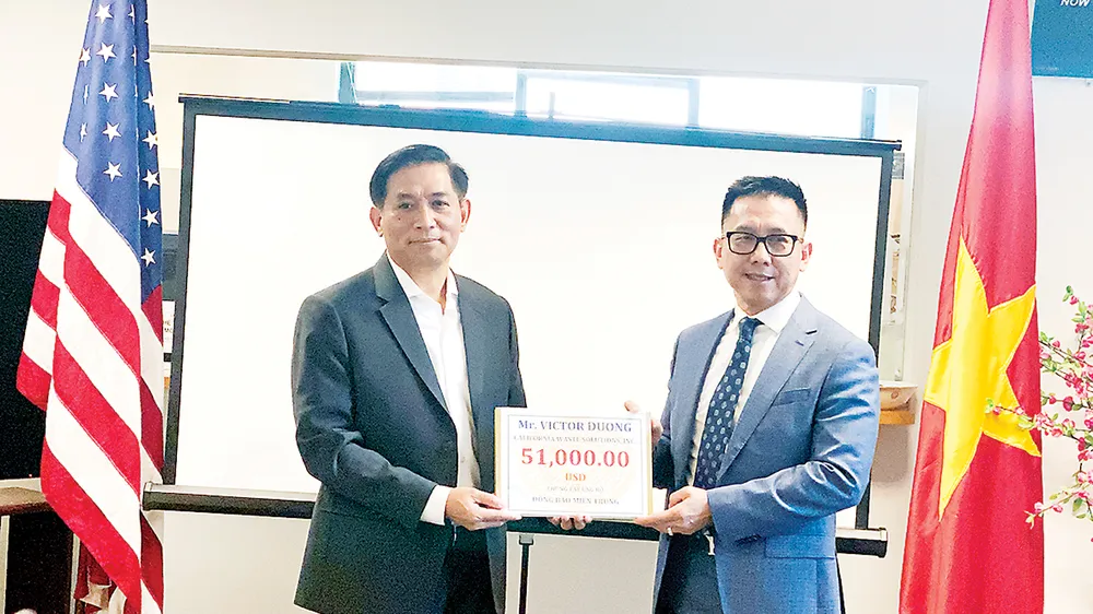 Kiều bào ở Hoa Kỳ hướng về đồng bào miền Trung ảnh 2