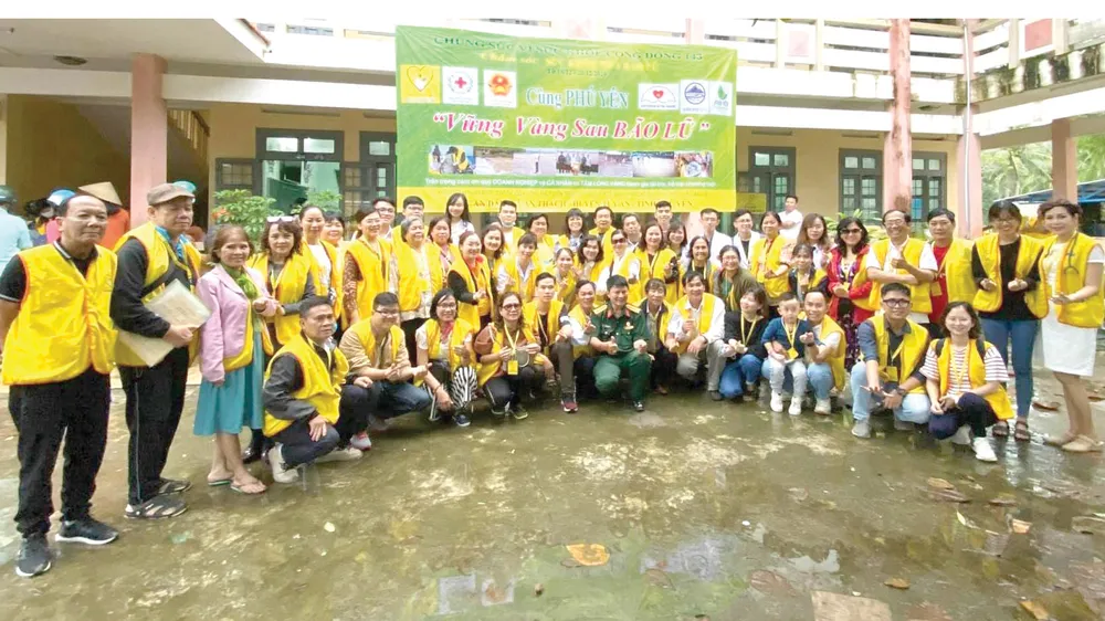 Nghĩa đồng bào ảnh 2