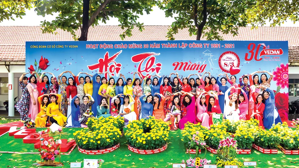 Phụ nữ Vedan 30 năm đồng hành cùng công ty